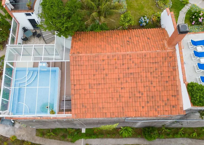 Ocean Heated Pool&jacuzzi View Santa Cruz (Madeira)