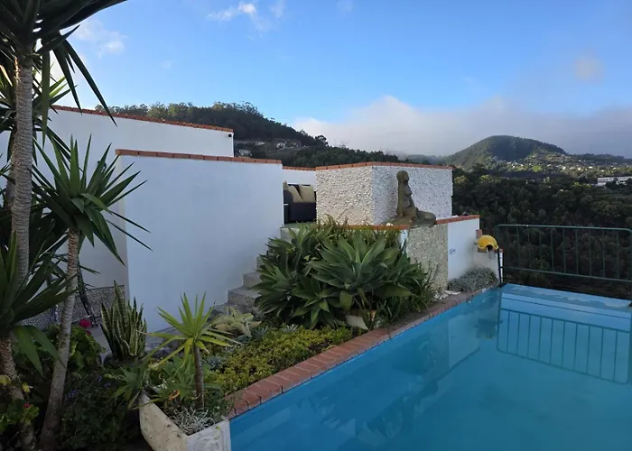 Chalet Ocean Heated Pool&jacuzzi View Santa Cruz (Madeira)